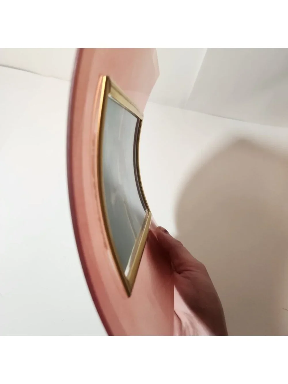 Vintage Curved Glass Picture Frame 4x6 Frosted‎ Peach Pink Gold Trim Modern Art